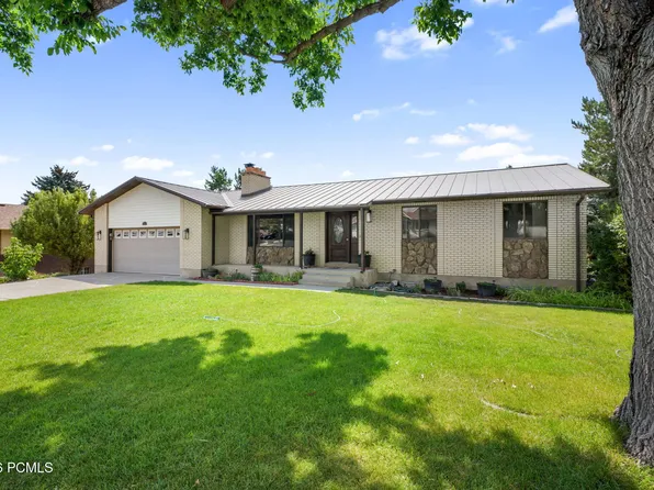1007 N Valley Dr, Heber, UT 84032