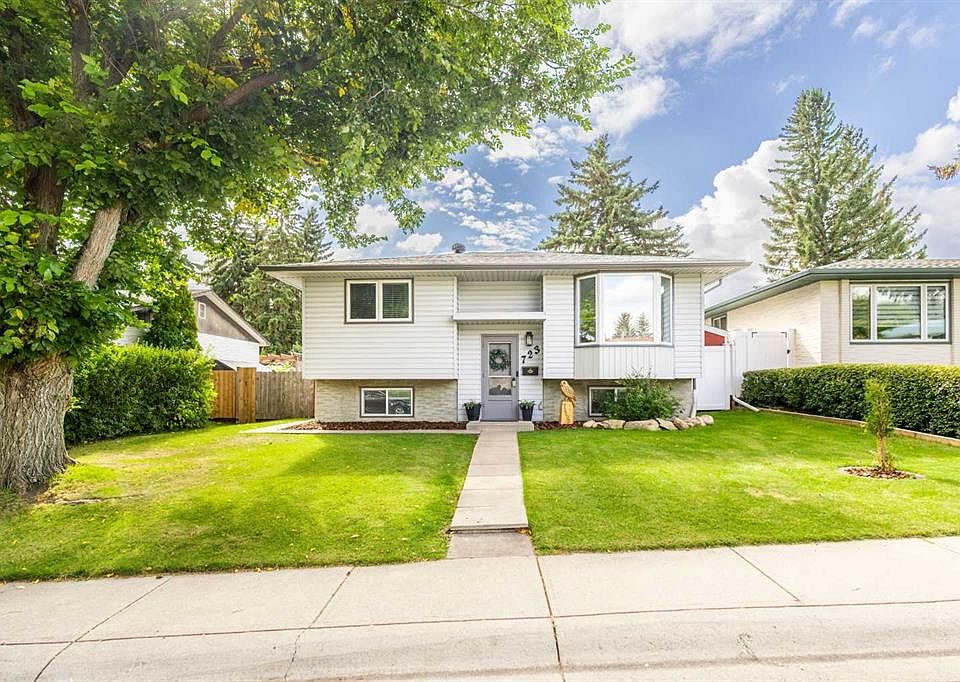 1st image of 723 N Canfield Pl SW
