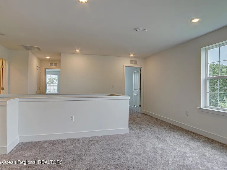 101 Pilot St — Photo 17