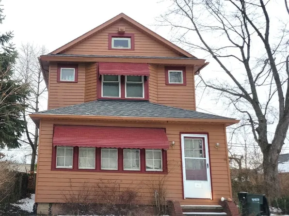 121 E 220th St, Euclid, OH 44123