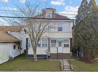 2208 Duss Ave, Ambridge, PA 15003