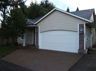 1022 3rd Pl, Springfield, OR 97477