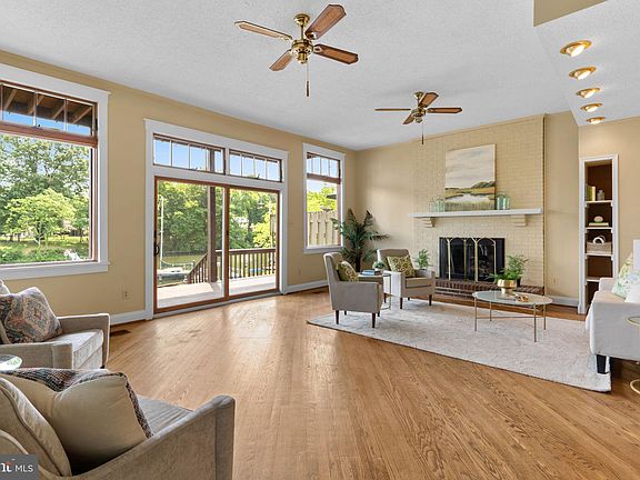 2nd image of 8178 Forest Glen Dr