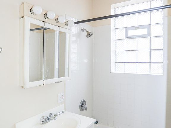 5th image of 4913 N Glenwood Ave #1A