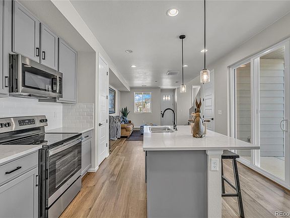 3rd image of 5240 Routt Court #B
