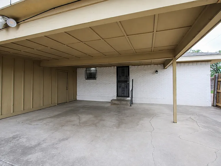 5301 Wooten Dr — Photo 14
