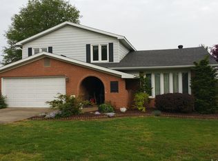 5825 Graham Ln, Owensboro, KY 42303