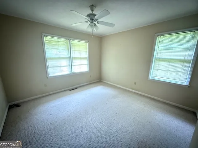 523 Parkdale Dr — Photo 14
