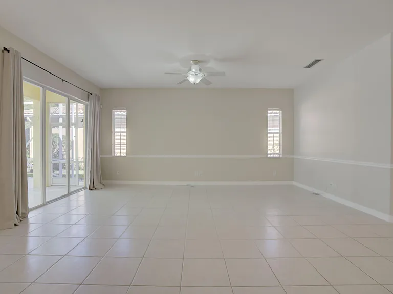 256 San Remo Dr — Photo 28