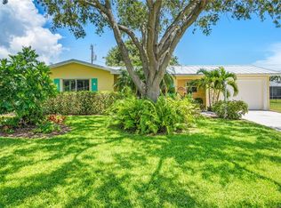 456 19th St, Vero Beach, FL 32960