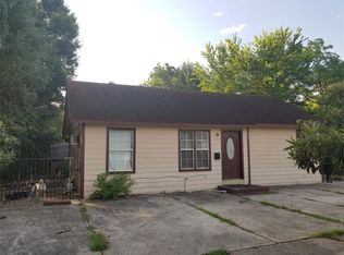 6907 Beachwood St, Houston, TX 77021