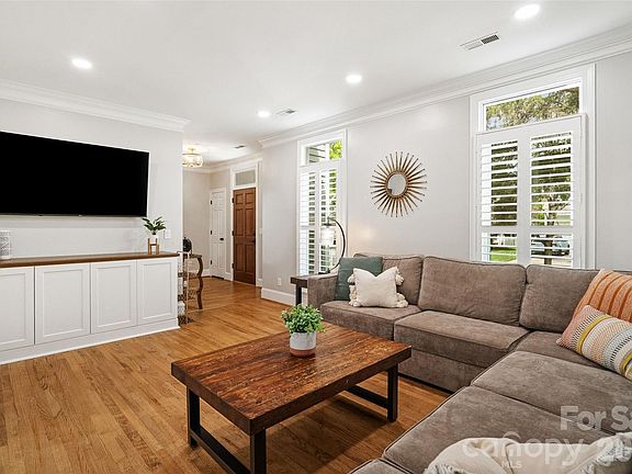 2nd image of 7716 Rathlin Ct