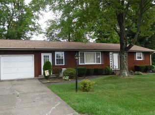 12096 Monnie Ave, Conneaut Lake, PA 16316
