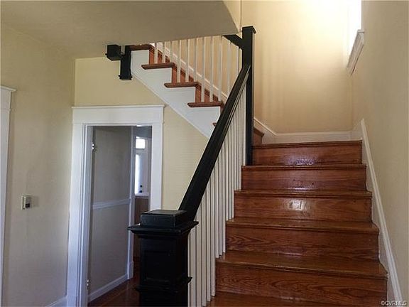 4th image of 3022 Garland Ave