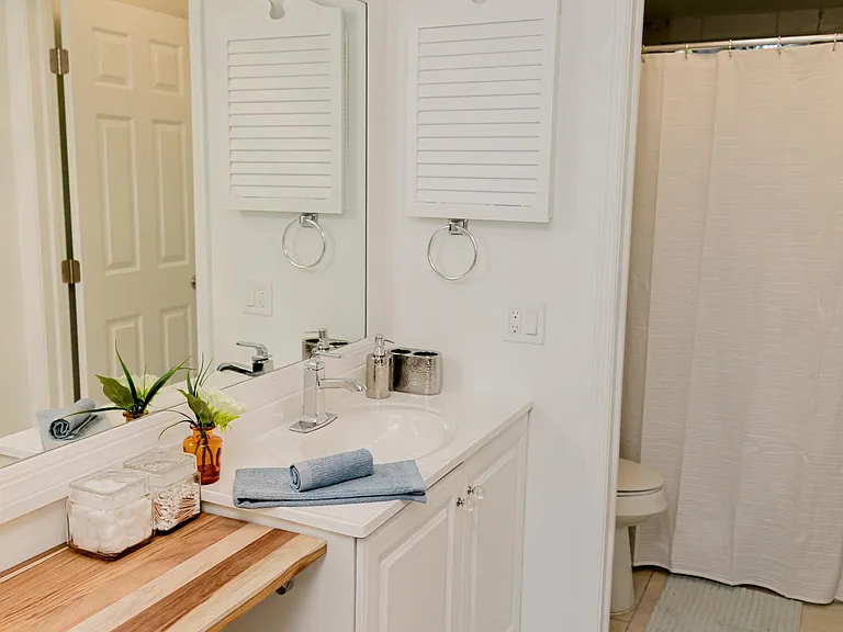 In-suite Master Bathroom