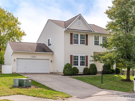 3rd image of 10250 Feather Ct