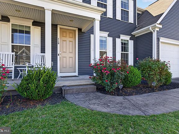 4th image of 110 Bittersweet Ln