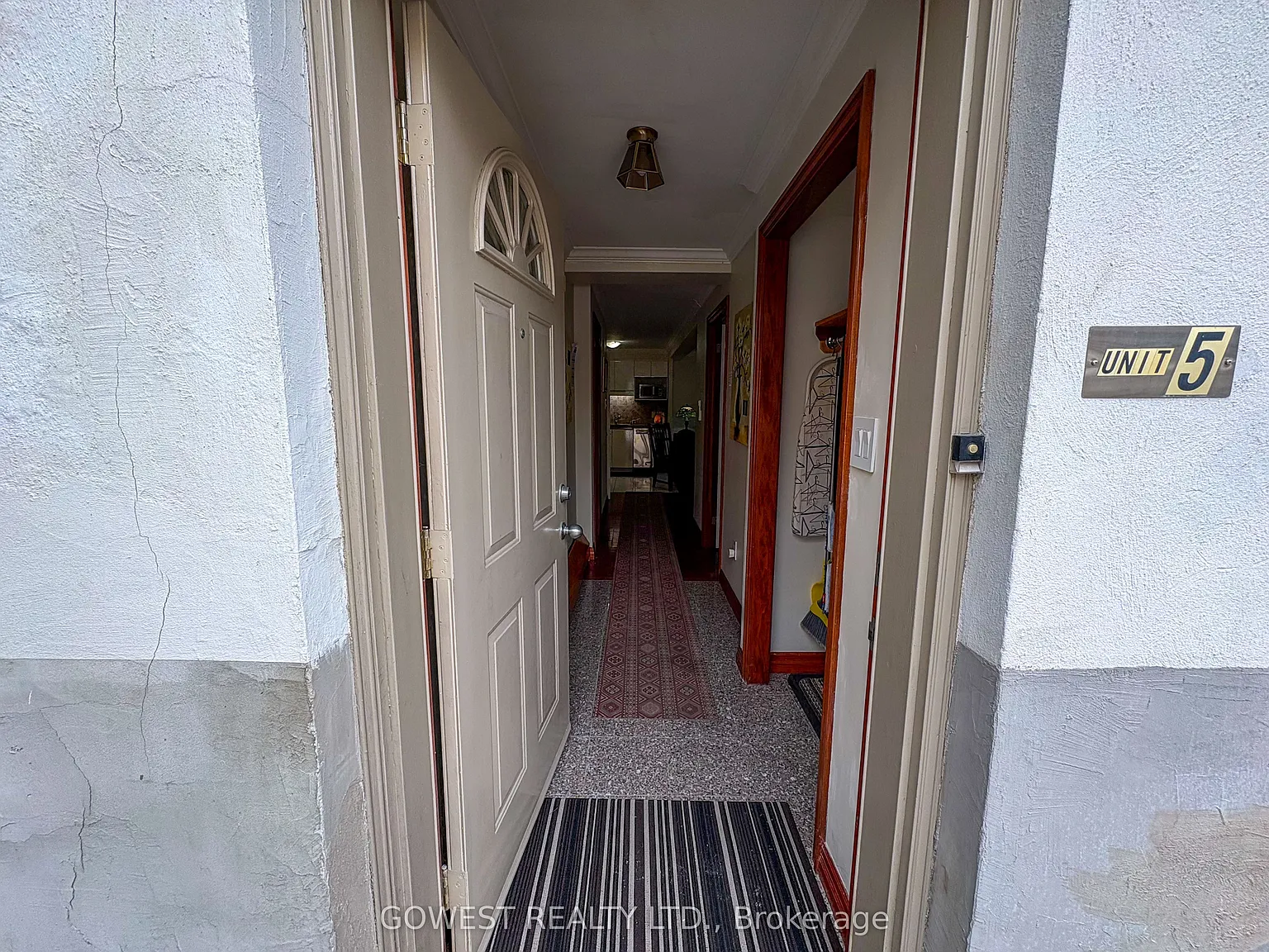 1 bed, $2,300 — Photo 2