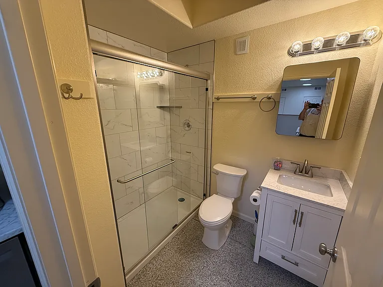 930 Sugar Mill Ave #2 — Photo 4