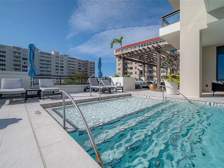 2103 Bayshore Blvd #802 — Photo 46