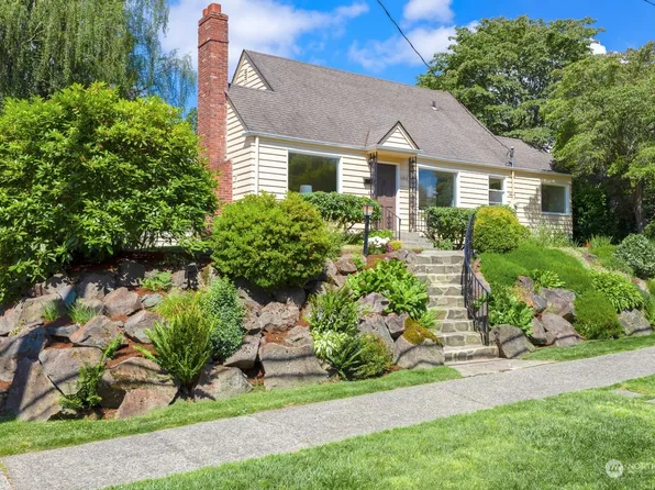 6203 39th Avenue NE, Seattle, WA 98115