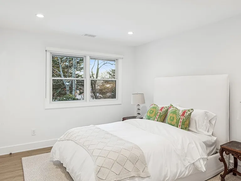 50 Hubbard Ln #64 — Photo 19