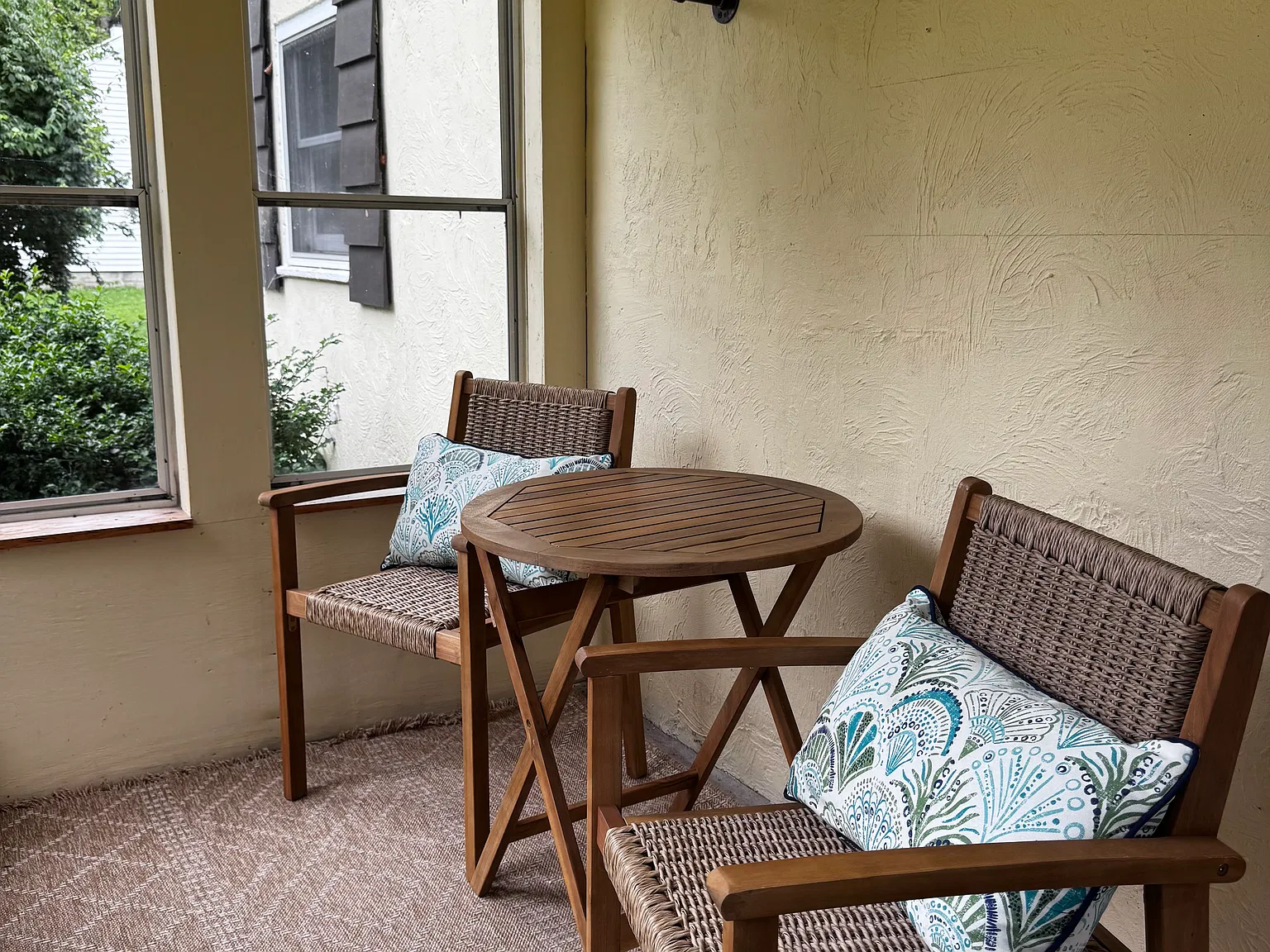4 bed, 1840 sqft, $4,800 — Photo 2