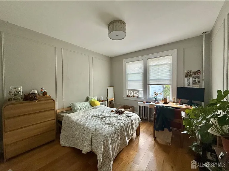 326 Cedar Ave #B — Photo 6