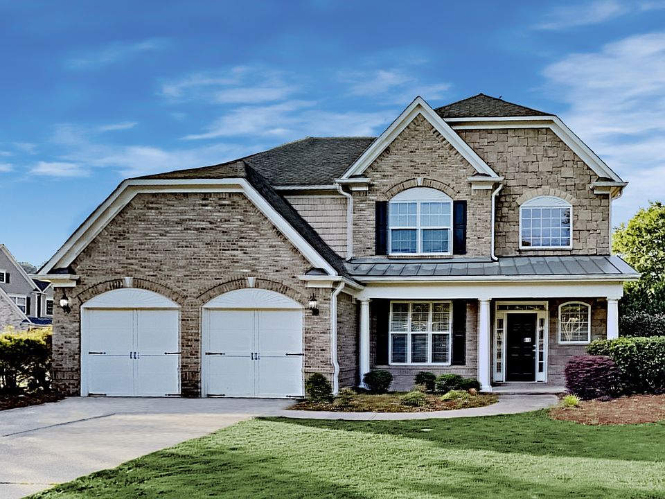 1st image of 104 Northbrooke Trce