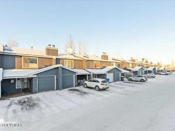 8050 Pioneer Dr APT 1005, Anchorage, AK 99504