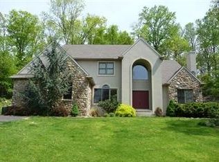 210 Landis Store Rd, Boyertown, PA 19512