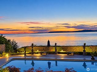 8723 Talbot Rd, Edmonds, WA 98026