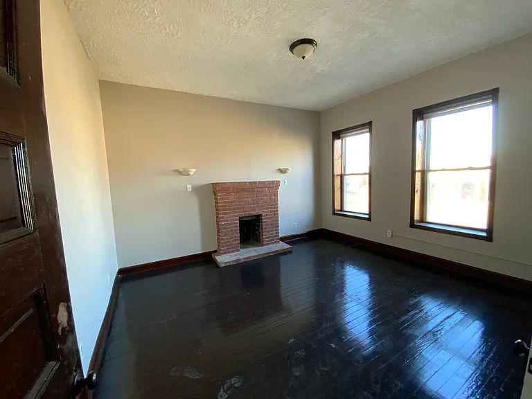 26 Lewis Pl — Photo 14