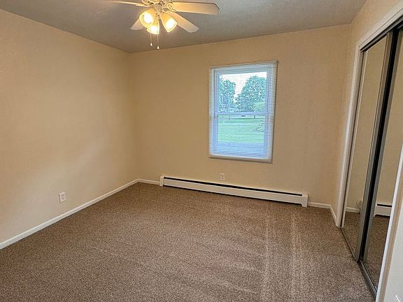 5th image of 3872 Niles Carver Rd APT 4