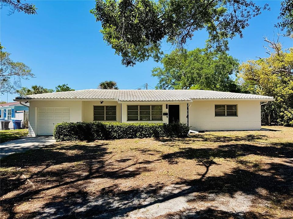 1st image of 1001 75TH AVENUE N