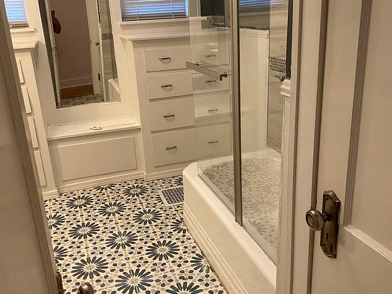 753 N Porter Ave — Photo 5