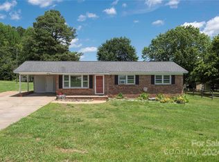 1527 Troy Rd, Shelby, NC 28150