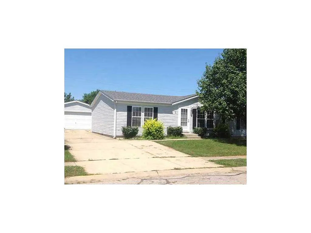 3326 Orchard Valley Dr photo 1