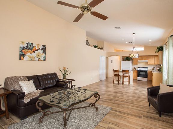 5th image of 313 S Sonoran Heights Dr