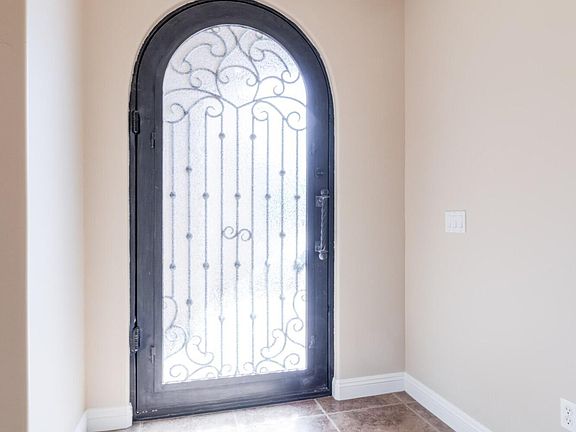 4th image of 16820 E Palm Beach Dr