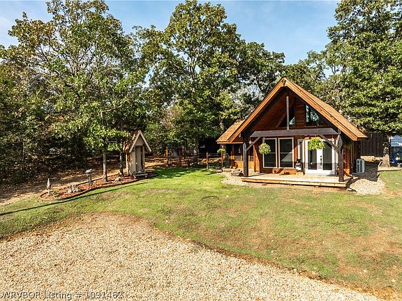 5th image of 15288 W Carlisle Cir