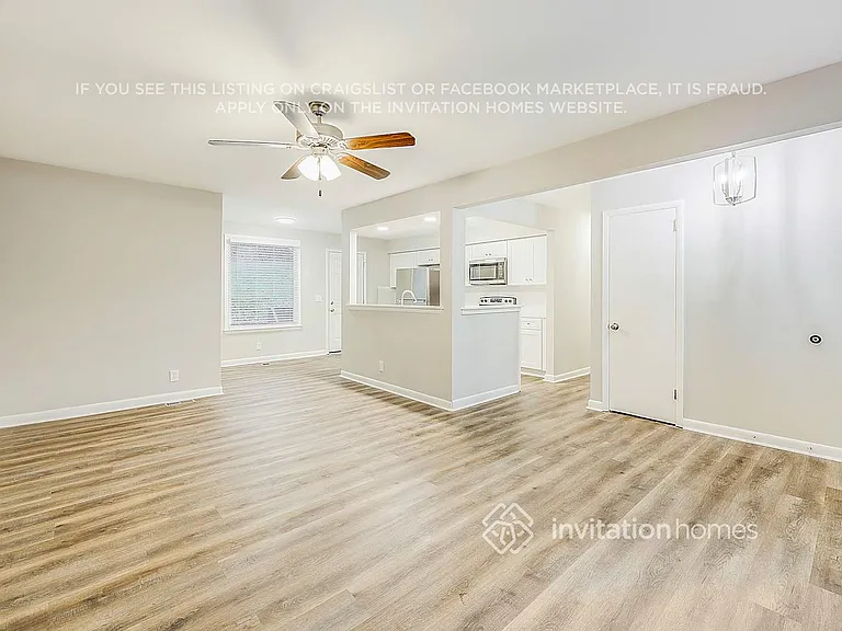 691 Frankfort Dr — Photo 5