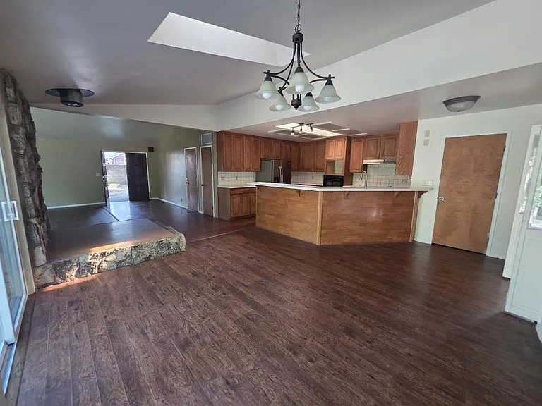 6584 Williams Hwy — Photo 6
