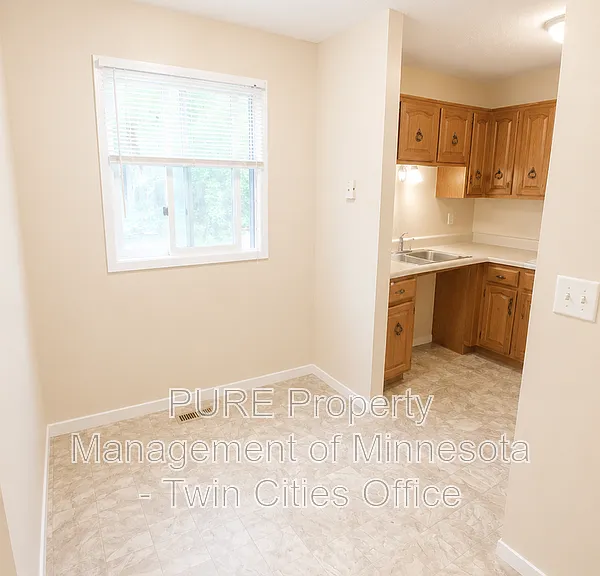 13714 Heather Hills Dr — Photo 6