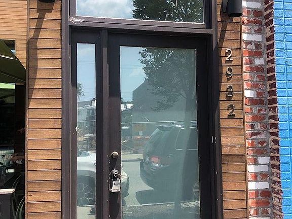 2nd image of 2932 W Cary St