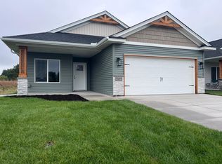 25855 Emerson Ct, Wyoming, MN 55092