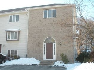 8 Gilmore St APT E, Stoneham, MA 02180