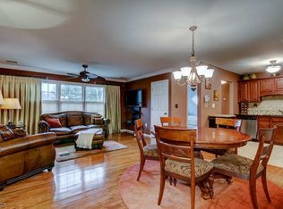 7 Cellar Ave, Clark, NJ 07066