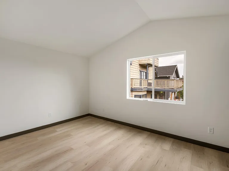Large bedroom