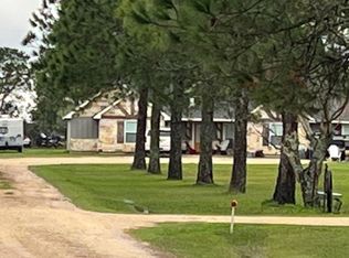 823 County Road 453, El Campo, TX 77437